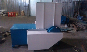 Продам шредер для древесных отходов грн.0