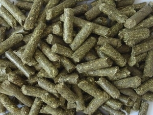 Продам гранулу люцерны 6 мм грн.3200