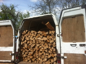 Дрова дубовые колотые с доставкой по киеву и области грн.260