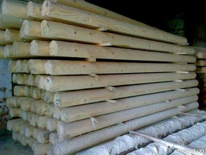 Оцилиндрованное бревно (сосна) грн.1200