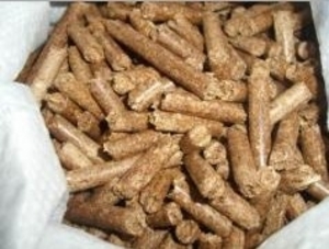 Закупим древесные пеллеты из сосны грн.150
