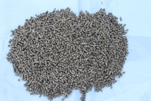 Пелет 6-8мм в БИГ БЕГ и фaсовка  по 15 кг грн.110