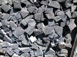 Продам древесный уголь оптом грн.0