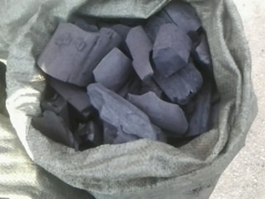 Реализуем древесный уголь из твердых пород древисины грн.6000