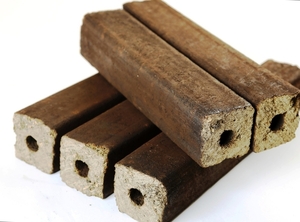 Топливные брикеты Piny&Kay из лузги подсолнечника. Производитель грн.2400