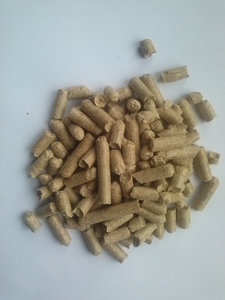 Продаем пеллеты  DIN+ грн.1400