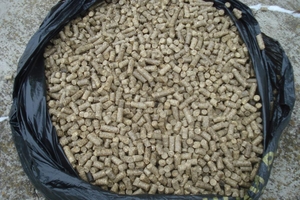 Пеллеты из сосновых опилок от производителя грн.950