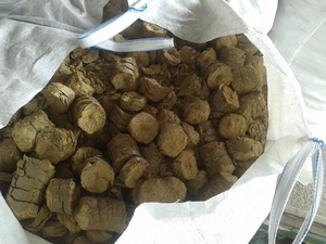 Продаем топливные брикеты из соломы грн.0