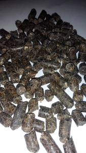 Пеллеты из лузги и отходов подсолнечника грн.800