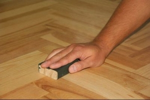 Продам дубовий паркет товщиною 22 мм грн.200