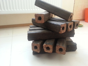 Топливный брикет PINI KAY грн.110