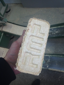 Закупаем брикеты РУФ грн.0