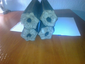 Продаємо на постійній основі Брикети з дубу ПІНІ КЕЙ грн.1700