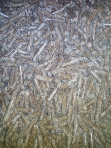 Продам пеллеты из хвойных пород дерева грн.5500