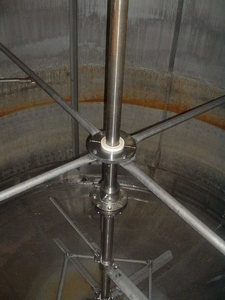 Технологічні ємності грн.0