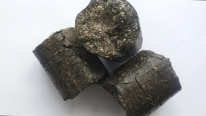 Продам брикеты из лузги подсолнечника грн.1200