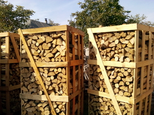 Продам дрова дубовые колотые в ящиках грн.0