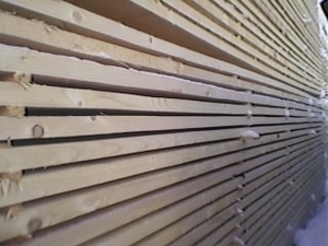 Пиломатериалы ель (смерека) обрезные. грн.0