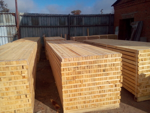 Продам брус дошку палетну заготовку  грн.100