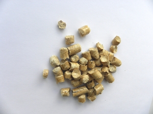 Пеллета древесная (сосна) сорт экстра грн.1