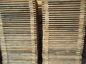 Паллетную заготовку II и III сорта грн.750