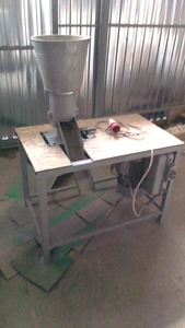 Продам гранулятор 380 Вт. 4кв. производительность 100кг/час грн.15000