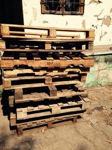 Куплю деревянные поддоны б/у, целые 1,2х0,8 м грн.0