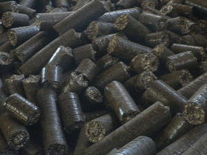 Продам брикет NESTRO из шелухи подсолнечника грн.1300