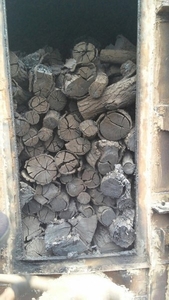 Продам древесный уголь  грн.260