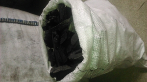 Продам древесный уголь изключительно из дуба грн.0