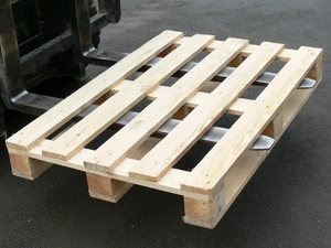 Купим поддоны новые и б/у грн.20