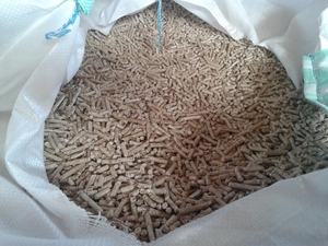 Продам древесную светлую пеллету от производителя грн.2000