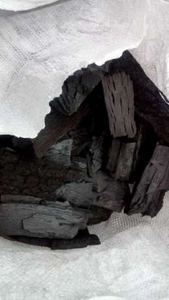 Продам древесный уголь грн.240