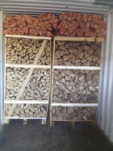 Продам дрова колотые на экспорт грн.100