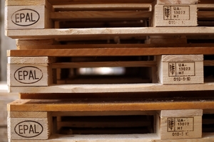 Производим и продаем поддоны типа EPAL Certificate грн.4