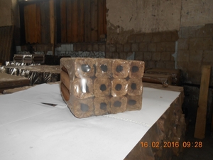 Продам топливные брикеты Pini-Kay  грн.2300