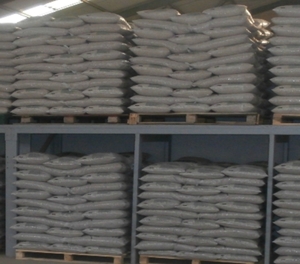 Продажа древесных пеллет в биг-багах и мешках 15 кг грн.90