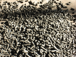 Продам Пеллеты из лузги подсолнечника грн.2500