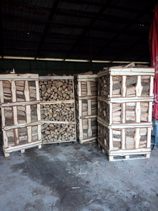 Дрова дубовые колотые с доставкой грн.900