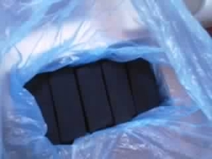 Продам древесноугольный брикет грн.0