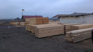 Пиломатериалы в наличии грн.2400