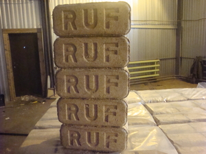 Производим и продаем топливные брикеты RUF грн.3500