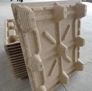 Поддоны прессованные из древесных опилок грн.150