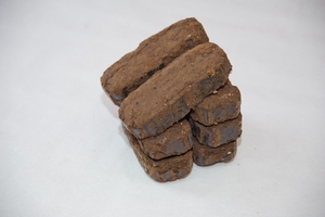 Продам брикеты топливные из лигнина в биг-бегах грн.33