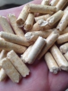 Продаём пеллеты  грн.5500