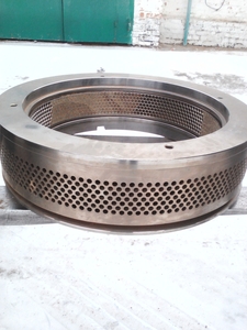 Матрица немецкой фирмы Munch для гранулятора ОГМ 1,5 грн.2300