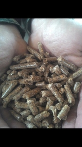 Продам 200 т темной пеллеты из сосны грн.1600