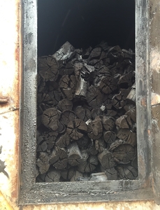 Продам Древесный уголь из твердых пород  Дуб, Береза, Граб грн.0