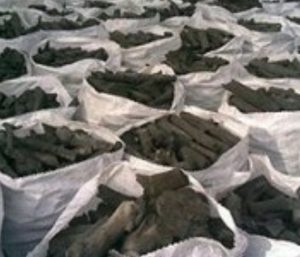 Продам Древесный уголь чистый дуб опт грн.5200