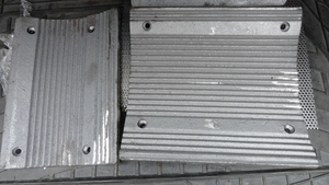 Деки, плиты, щеки для дробилок грн.350